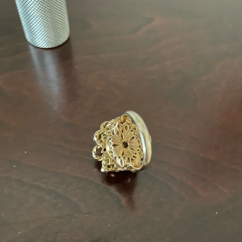 Vintage Gold Floral Ring with Pearl Details